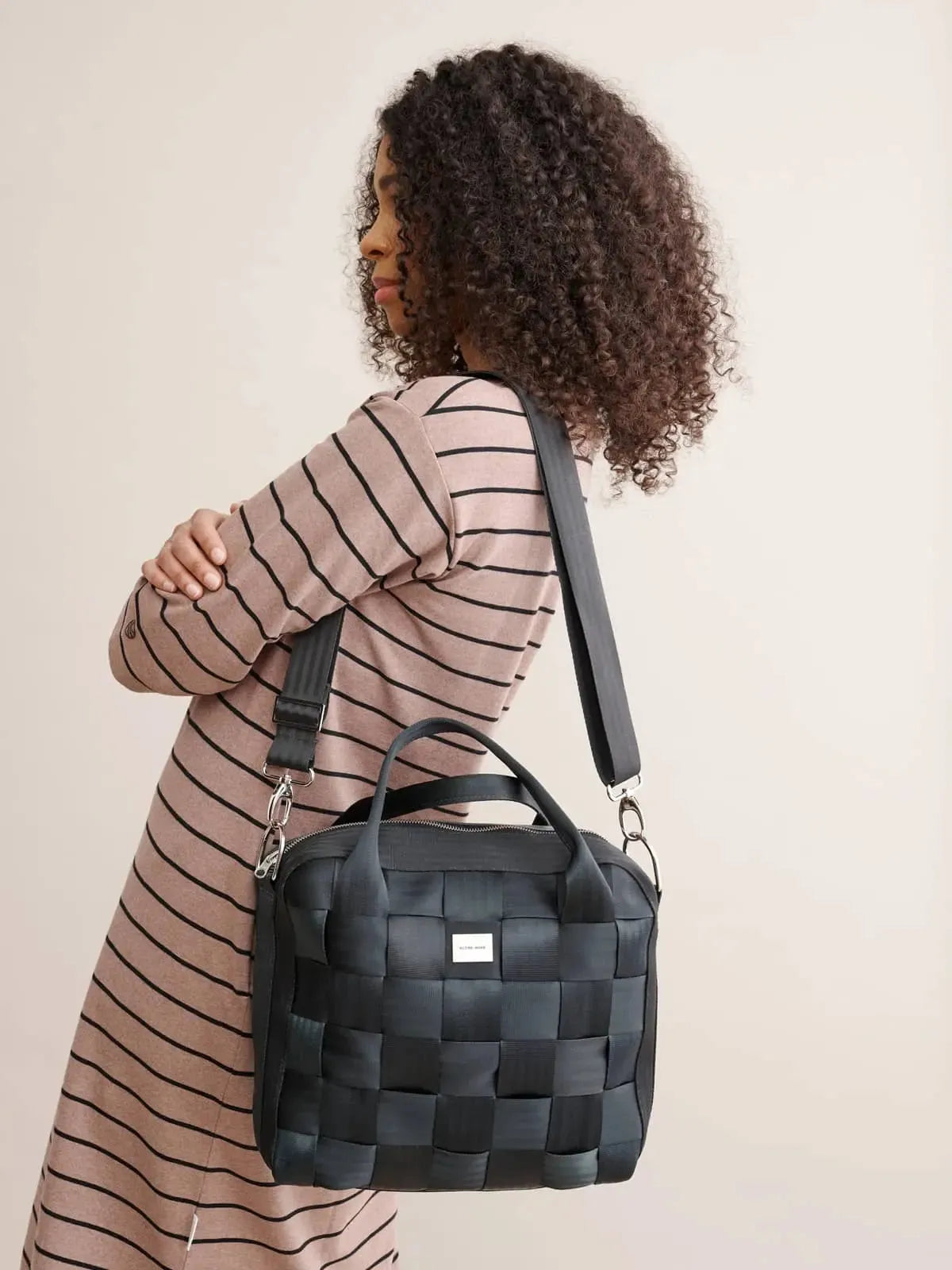 HALLA bag, black