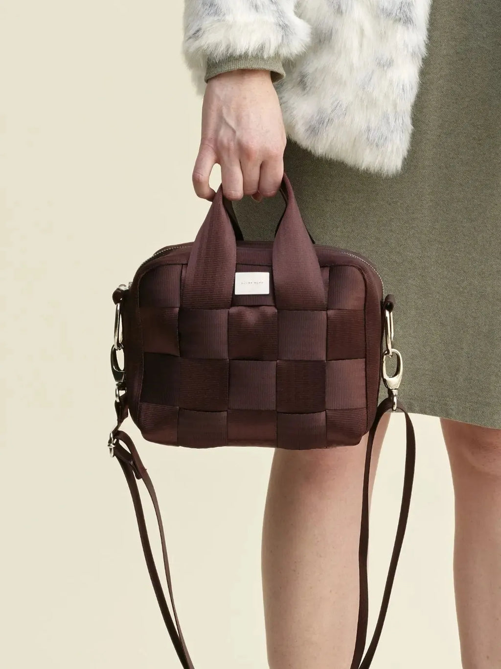 HILLA bag, burgundy