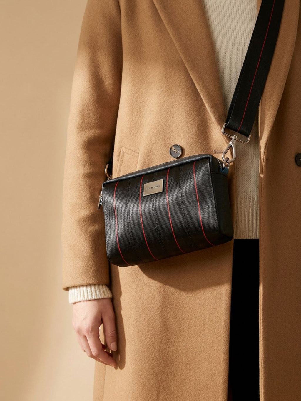 UTU bag, with red stripes